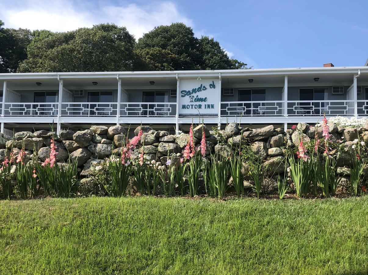 Sands Of Time Motor Inn & Harbor House Woods Hole Exterior photo